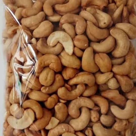 

1 Kg Kacang Mede Mateng