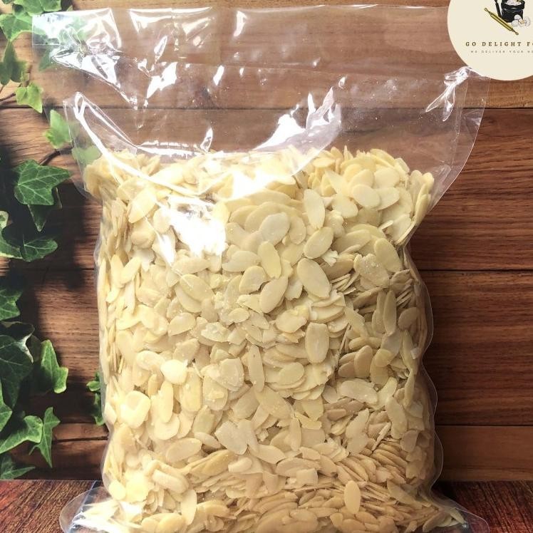 

Kacang Almond Iris / Almond Slice (1Kg)