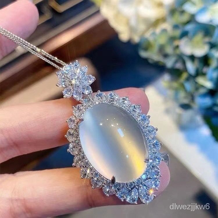 s925Kalung Wanita Bertatahkan Perak Liontin Kalsedon Mawar Wanita Elegan Batu Akik Kuning Brasil Put