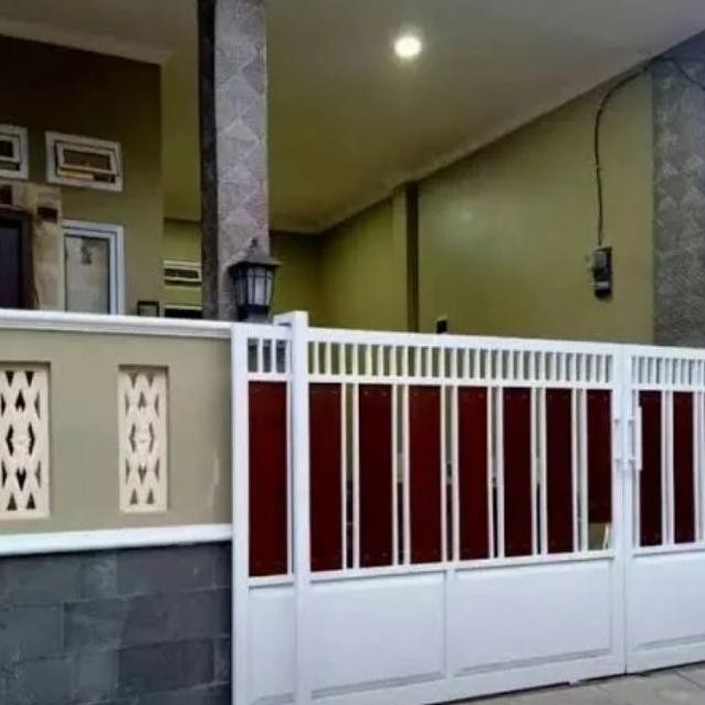 PAGAR RUMAH MOTIF KAYU WOODPLANK