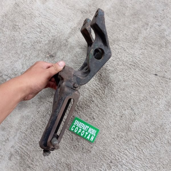 Bracket Breket Kompresor Ac Toyota Kijang Super 5K Asli Original Copotan #Best Quality