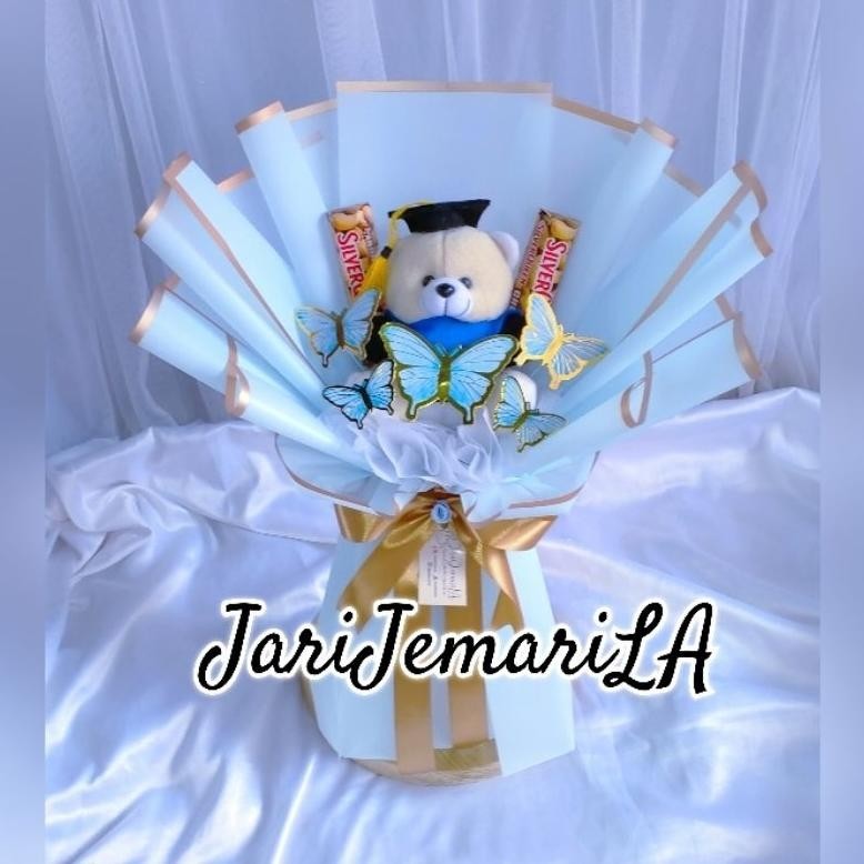 Termurah Buket Wisuda Medan | Buket Butterfly Dengan Boneka Dan Coklat Ukuran Besar Free Kartu Ucapa