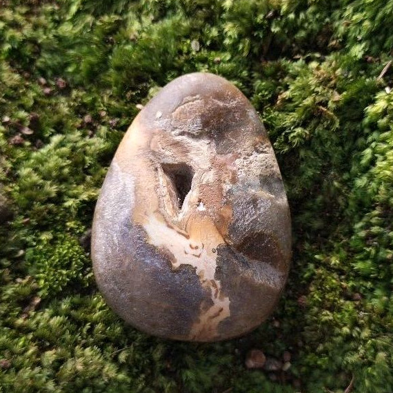 batu temuan antik angker mistis langka