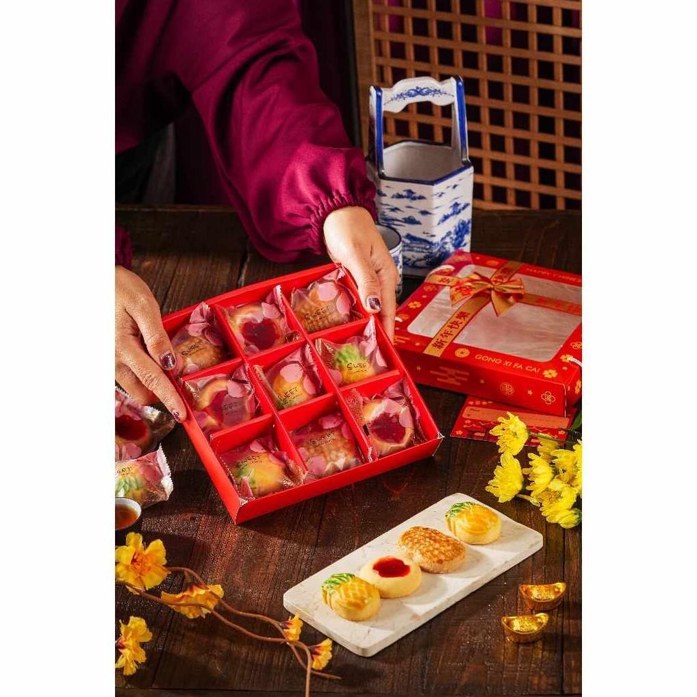 

Nomer 1 Cny Hampers / Imlek Hampers / Chinese New Year Hampers / Parcel Kue Kering / Parsel Sincia Top Brand