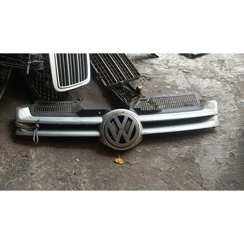 Grill vw golf mk5 original