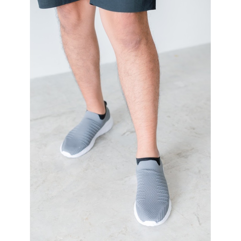 Sepatu Kasogi Slip On Dewasa Pria Casual Santai Sneaker Howard