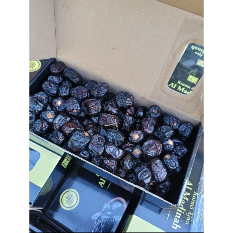 

KURMA AJWA AL MADINAH 1 KG