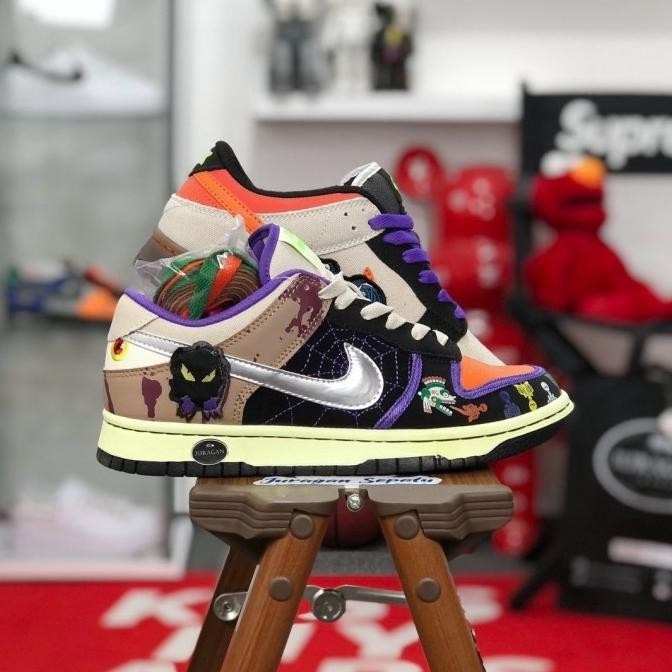 Sb Dunk Low "What The Halloween Custom"