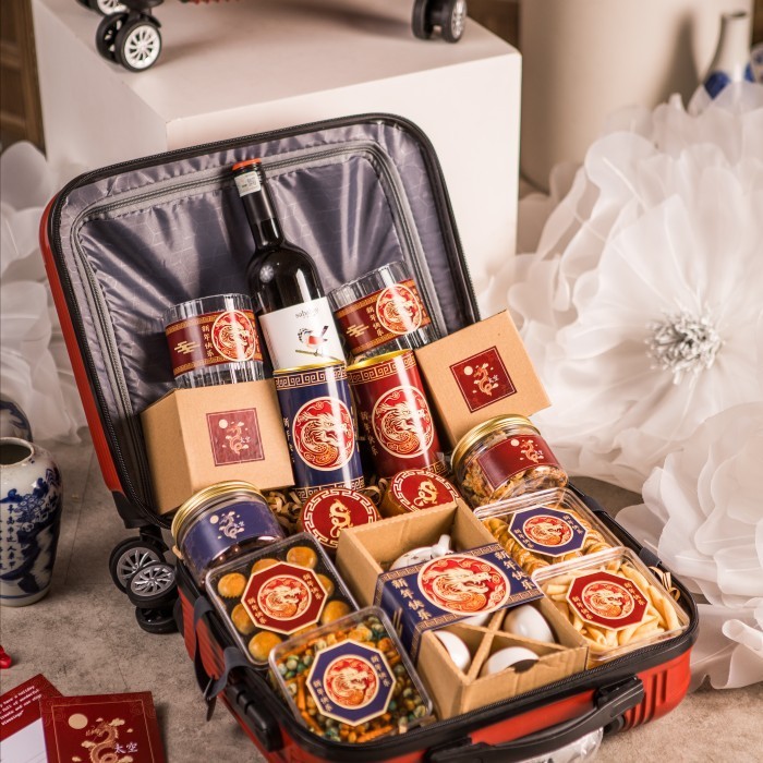 

Ready Chinese New Year Hampers / Imlek Hampers / CNY Hampers sincia