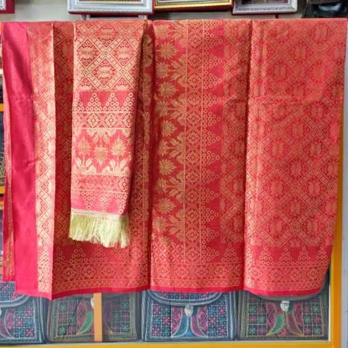 kain songket tenun mesin khas aceh