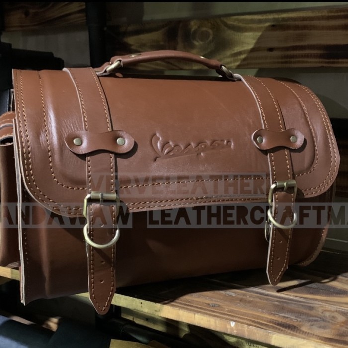 Tas vespa , tas motor vespa , top box , top case vespa, primavera