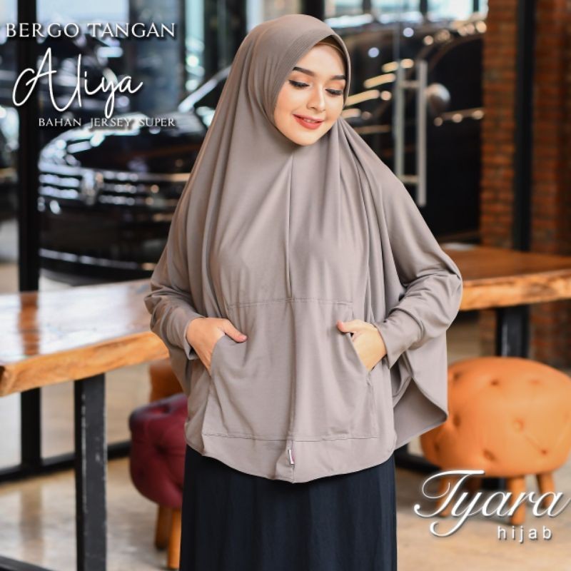 Aliya Bergo Tangan Tyara Hijab