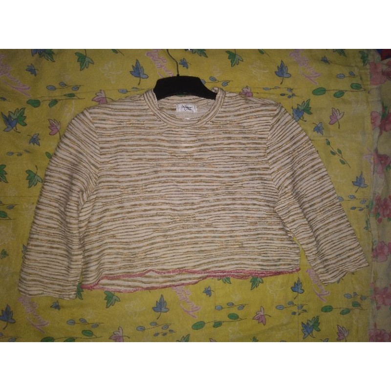 PRELOVED - KAOS CROPTOP