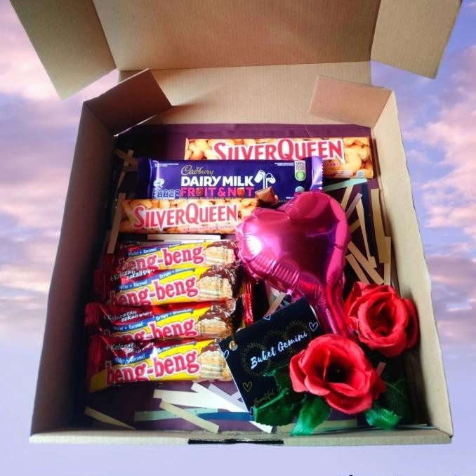 

Terlaris Buket Coklat Box,Bouquet Coklat box,gift,kado,hadiah,buket snack !!