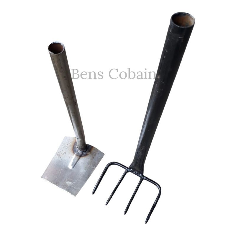 Cangkul Kecil Gagang Pipa Besi Garukan Sampah 1 set