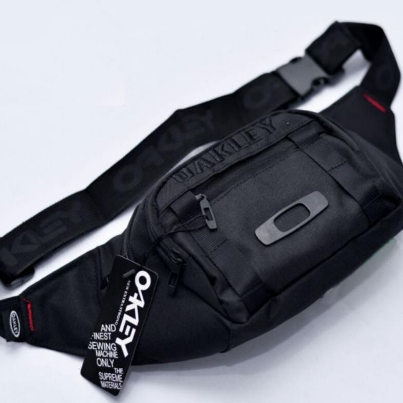 Big Sale Tas Oakley Slempang Tas Surfing Oakley logo Besi / Tas waistbag distro / Tas Slempang Pria 