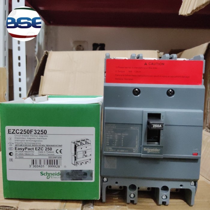 MCCB SCHNEIDER EZC250F 250A
