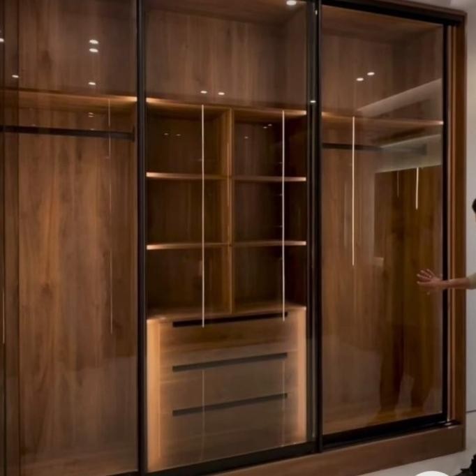 Barang Terlaris Lemari Pakaian Bahan Kayu Blockboard Mix Almunium Xanexa
