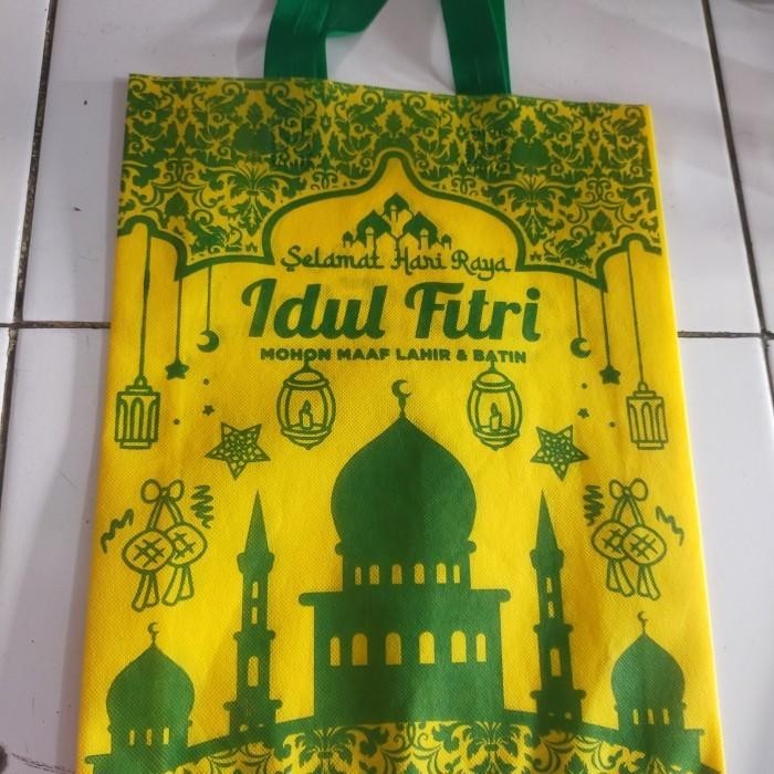 

Goodie Bag Idul Fitri 30Cmx40Cmx10Cm(Harga Grosir) - Handle Lebaran 010