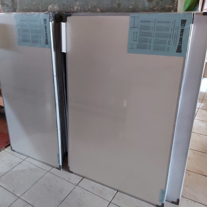 

Papan Tulis White Board 120X90Cm