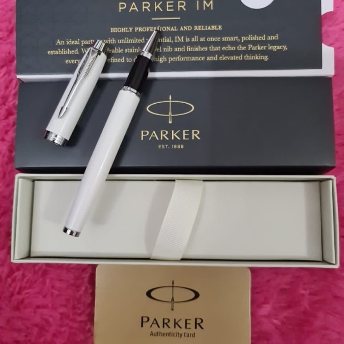 

Parker Im New Original Rollerball White Chrome Trim