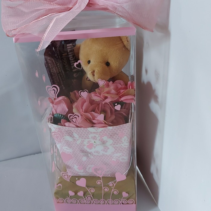 

Kado Valentine Hamper Gift Bear Chocolate Love