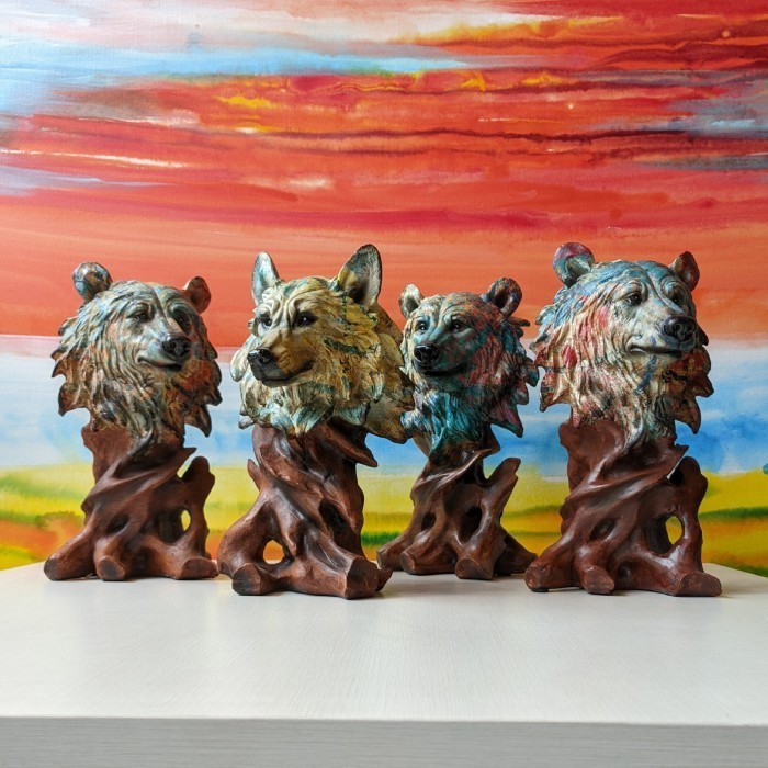 Bear & Wolf Wood Resin Blue Purple / Dekorasi Rumah/ Hiasan Meja