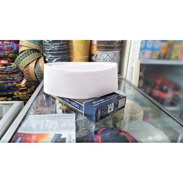 Peci Putih Awing Lahore Songkok Awing