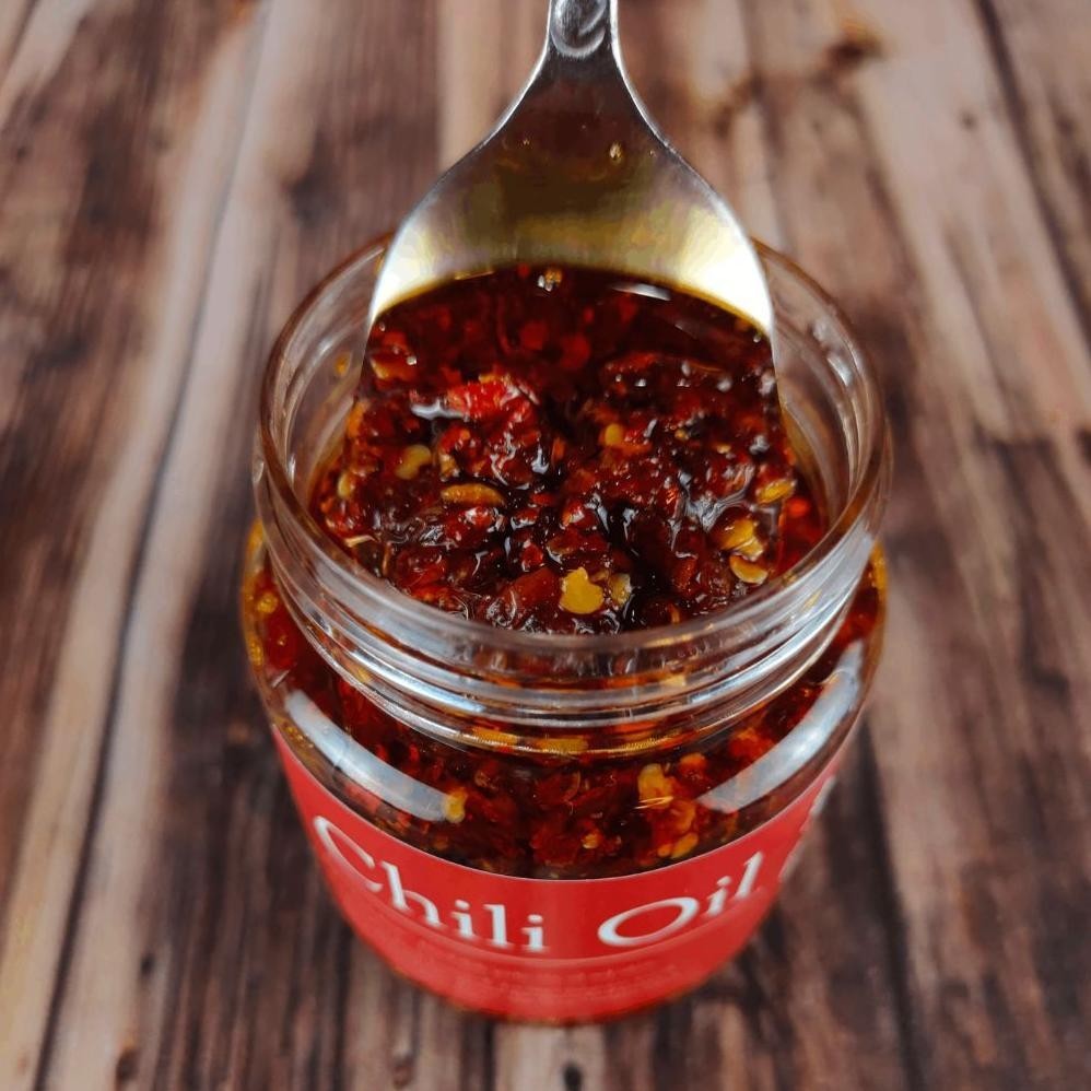 

SALE PRODUK Chili Oil With Crunchy Garlic By Yovi/Sambal,Sambel Dimsum 200gram (Non Vegan) TERLARIS