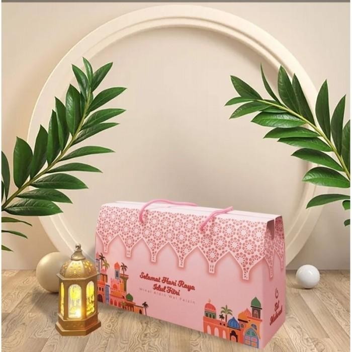 

Box Jinjing Lebaran Isi 3 Toples Tabung 600Ml Dus Parcel Eid Mubarak 032