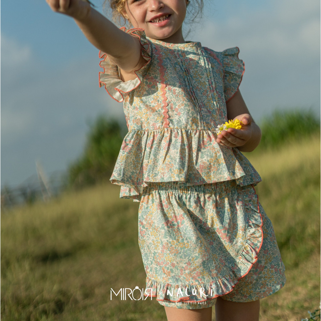 [THE NEWEST COLLECTIONS] NALURI x MIROIR - APRIL Top - Atasan Anak Perempuan