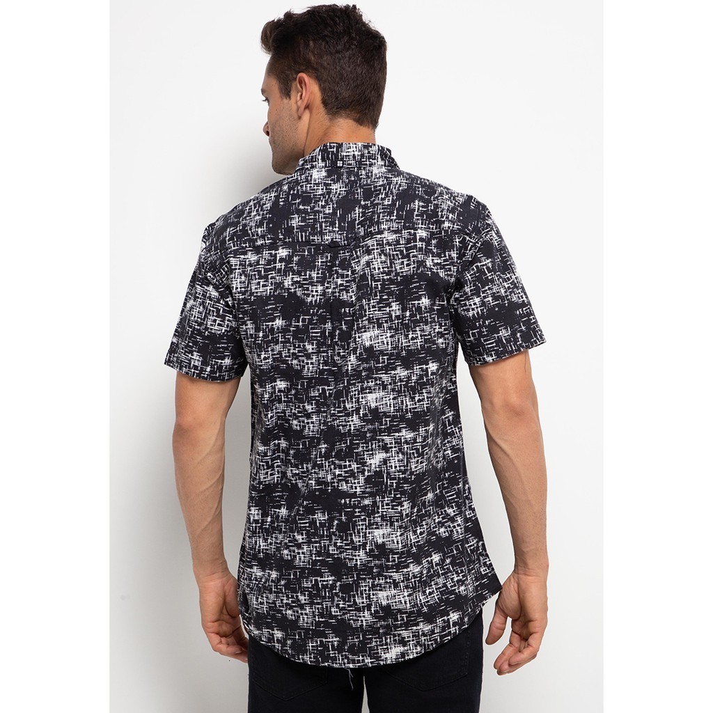 [HIGH QUALITY COLLECTIONS] Insight Kemeja Pria Lengan Pendek Hitam Crossing Line Shirt Black