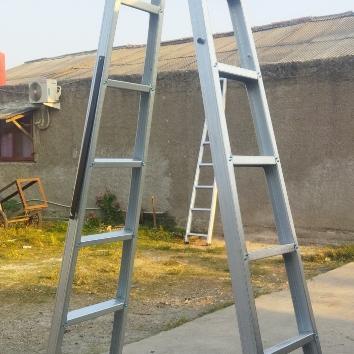 TANGGA LIPAT BAJA RINGAN 2.5 METER JUMBO