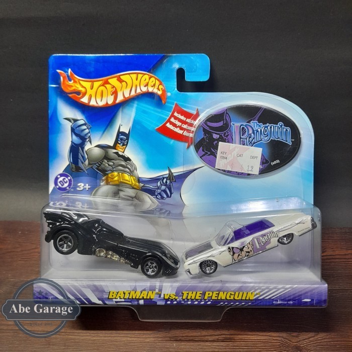 DISKON SPESIAL HOT WHEELS BATMAN VS THE PENGUIN SET TERBARU