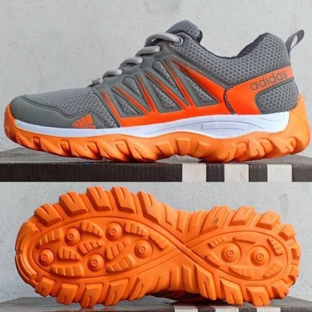 Adidas. Sepatu Outdoor. Sepatu Goes. Sepatu Bersepeda. Sepatu Gunung. Raisustore