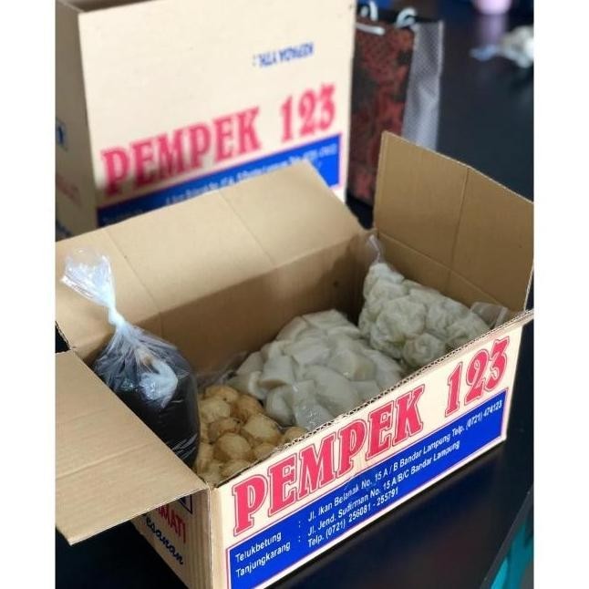 

DISKON PEMPEK 123. PAKET 16 PEMPEK KECIL VACUUM TANIALIYA56