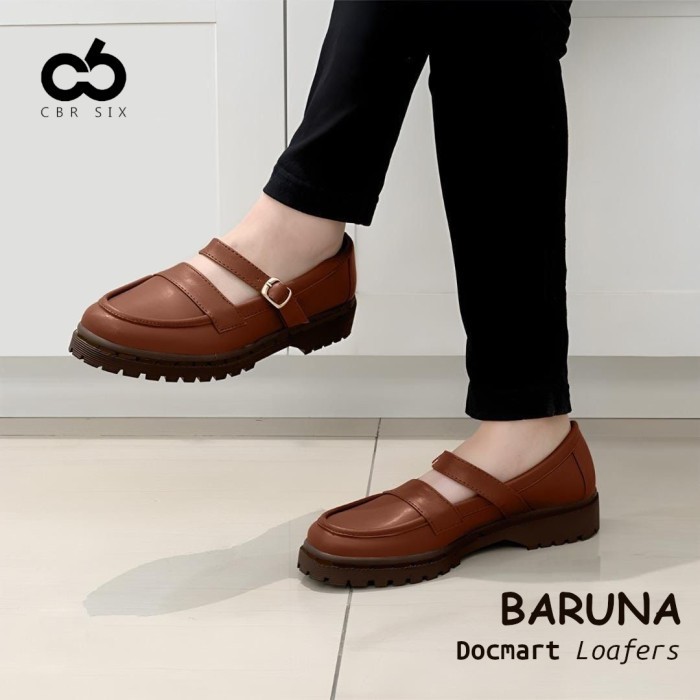 Cbr Six Sepatu Docmart Wanita / Loafers Wanita