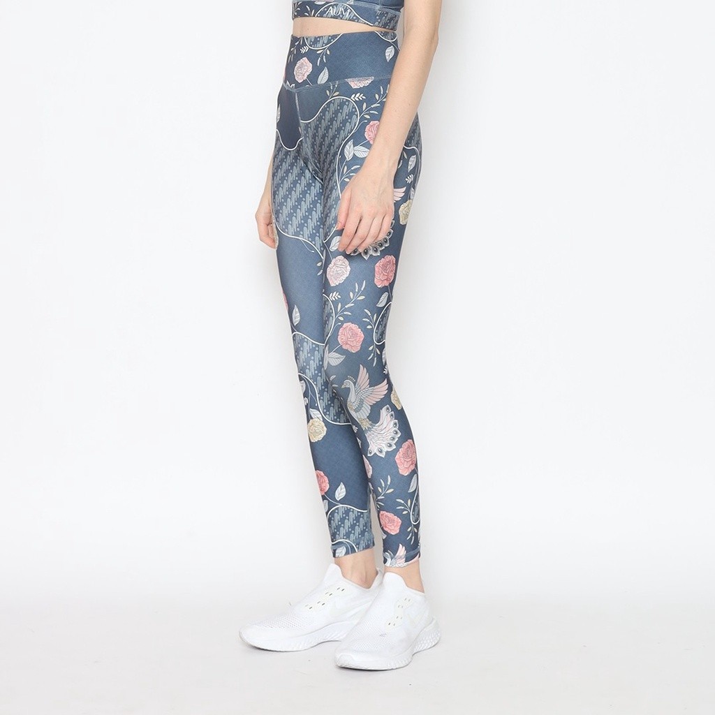 [BEST DEAL] AUM Batik Merak - Legging Olahraga Wanita