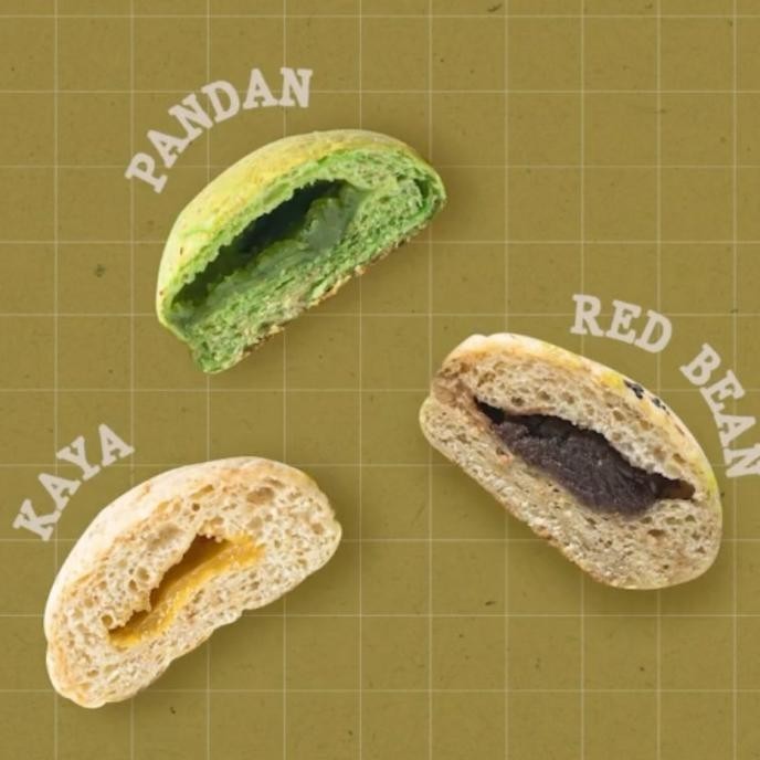 

Bundle 3 Pcs Vegan Bun Whole Wheat : Pandan, Kaya, Red Bean Limited Edition