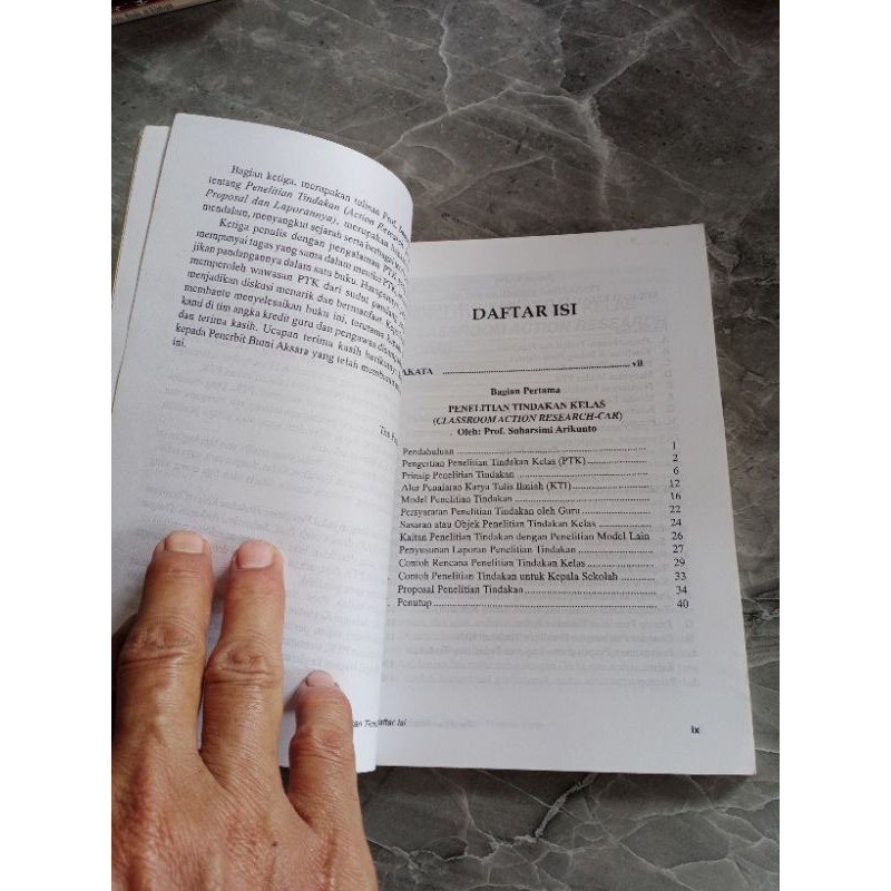 PENELITIAN TINDAKAN KELAS-PROF SUHARSIMI ARIKUNTO-C2