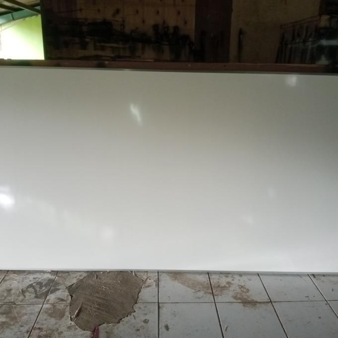 

Papan Tulis Whiteboard Gantung Ukuran 120X200