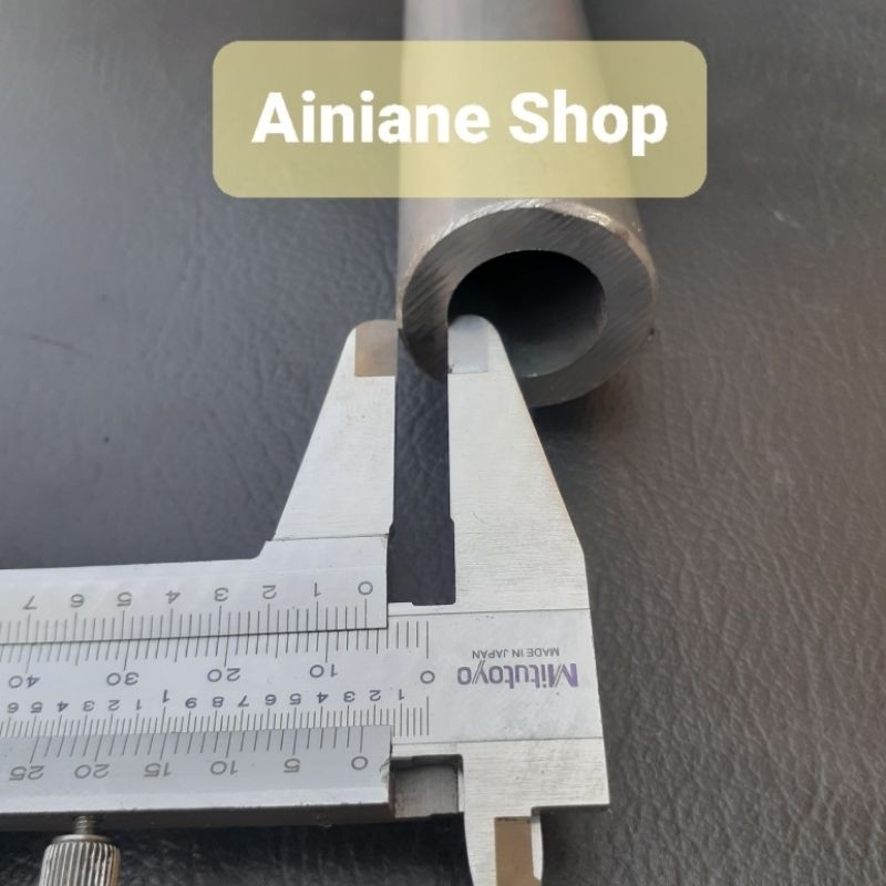 Pipa Besi Seamless Od 32 mm / Id 20 mm Tebal 6 mm Panjang 25 cm