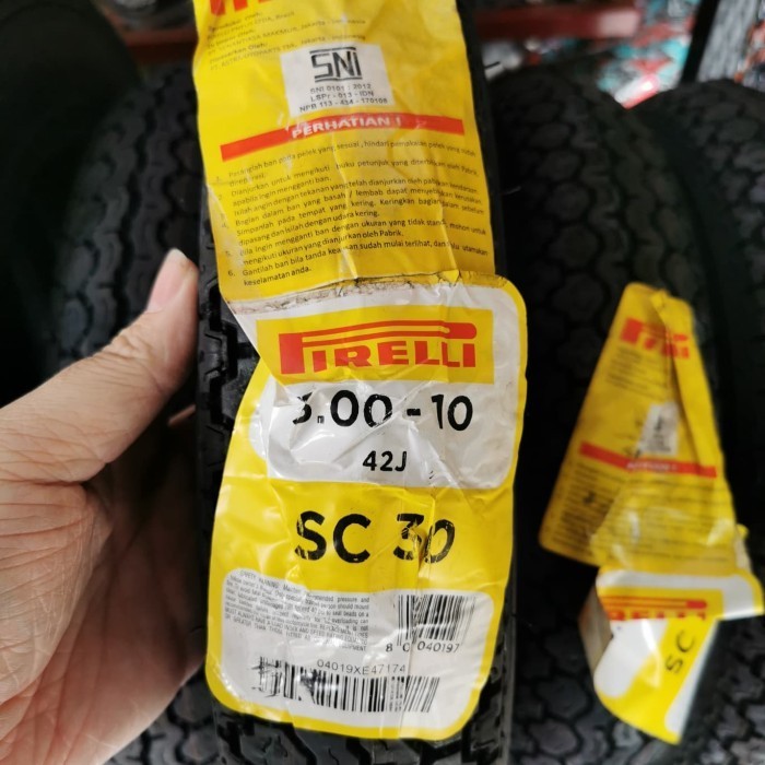 Pirelli 300-10 Sc30 Ban Vespa Classic Untuk Smallframe