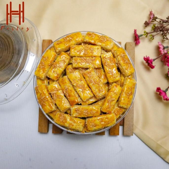 

Trend Kue Kastangel Keju Edam Premium Limited Edition