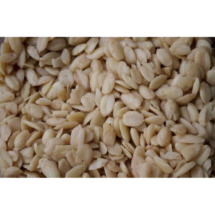 

1000gr Kacang Kenari Mentah/ Raw