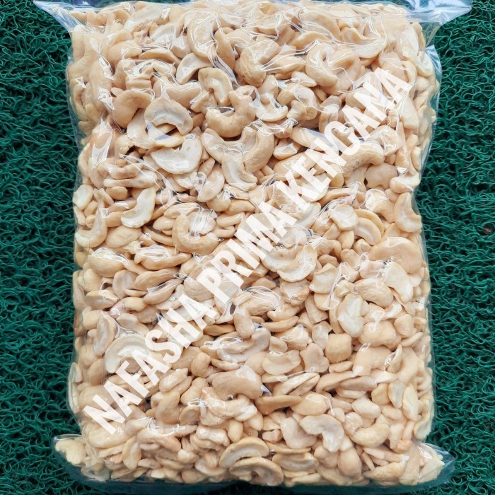 

Mede Mentah Belah Dua