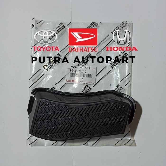 Footstep Pijakan Kaki Innova Hilux 2004-2012 Original