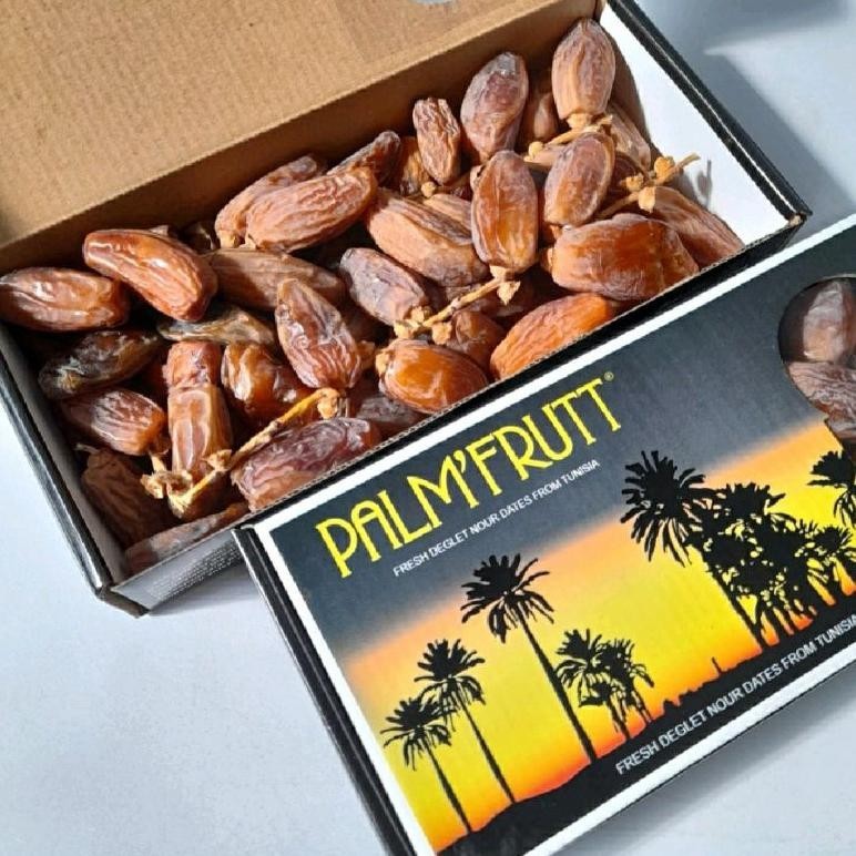 

POJ Kurma palem fruit tangkai 500grm kemasan kardus TERLARIS