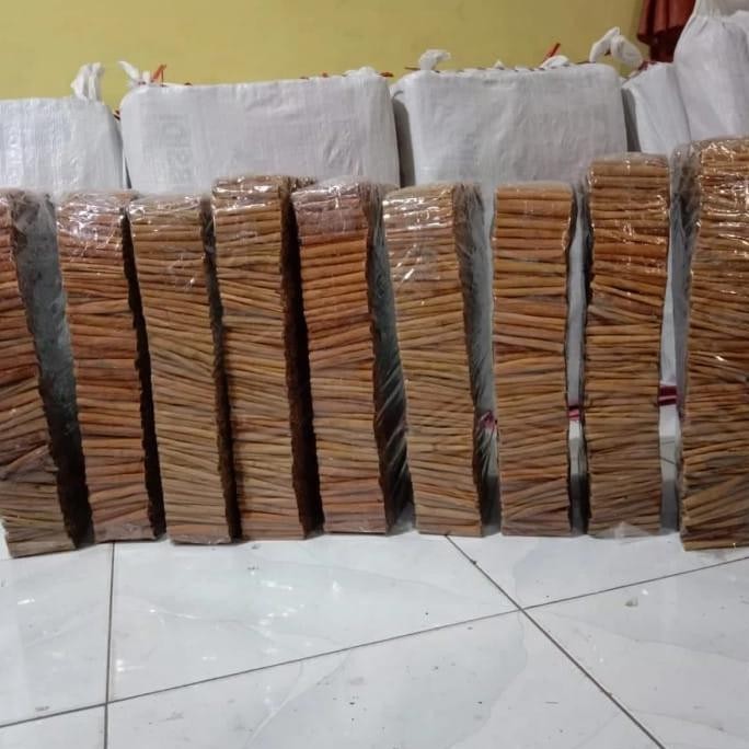 

Cinnamon Stick 1000 gr /kayu manis stick batang 1000 gr ZM
