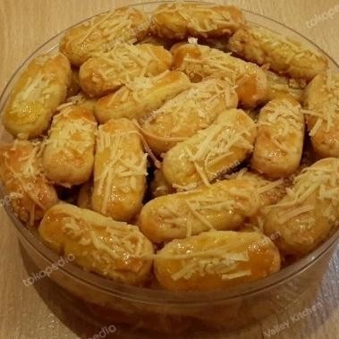 

Trend Kastengel / Cookeis Keju Edam 250Gr Stok Terbatas